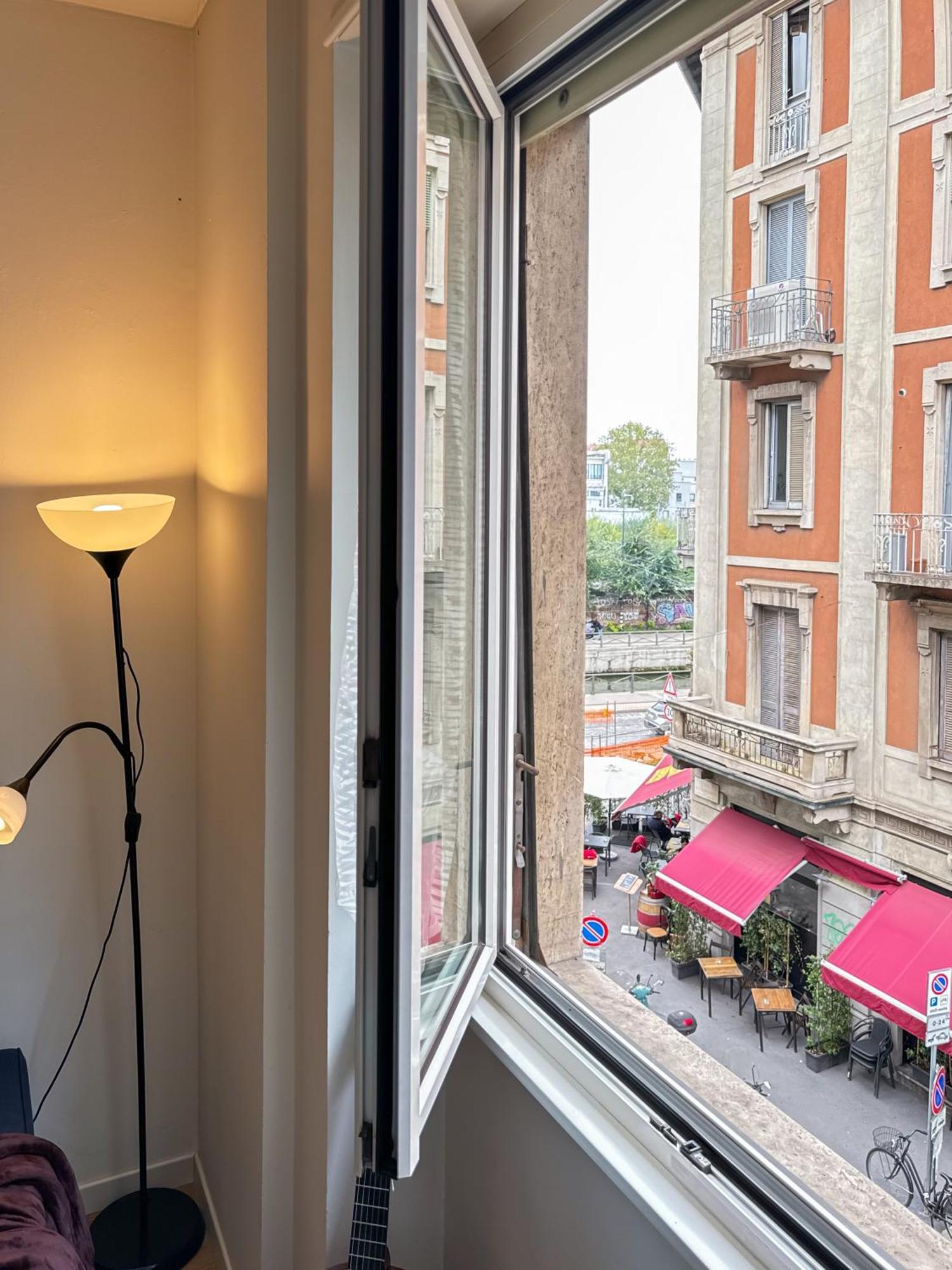 The Best! Fast Wi-Fi & Netflix Milan Luaran gambar