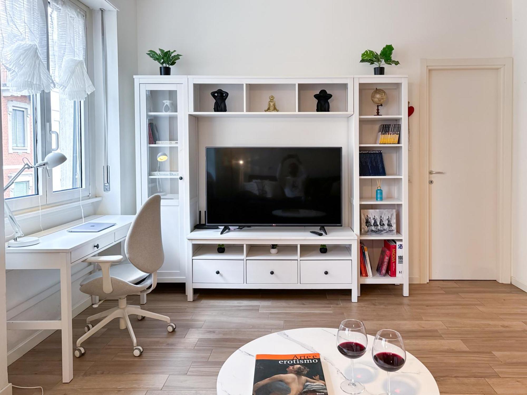 The Best! Fast Wi-Fi & Netflix Milan Luaran gambar